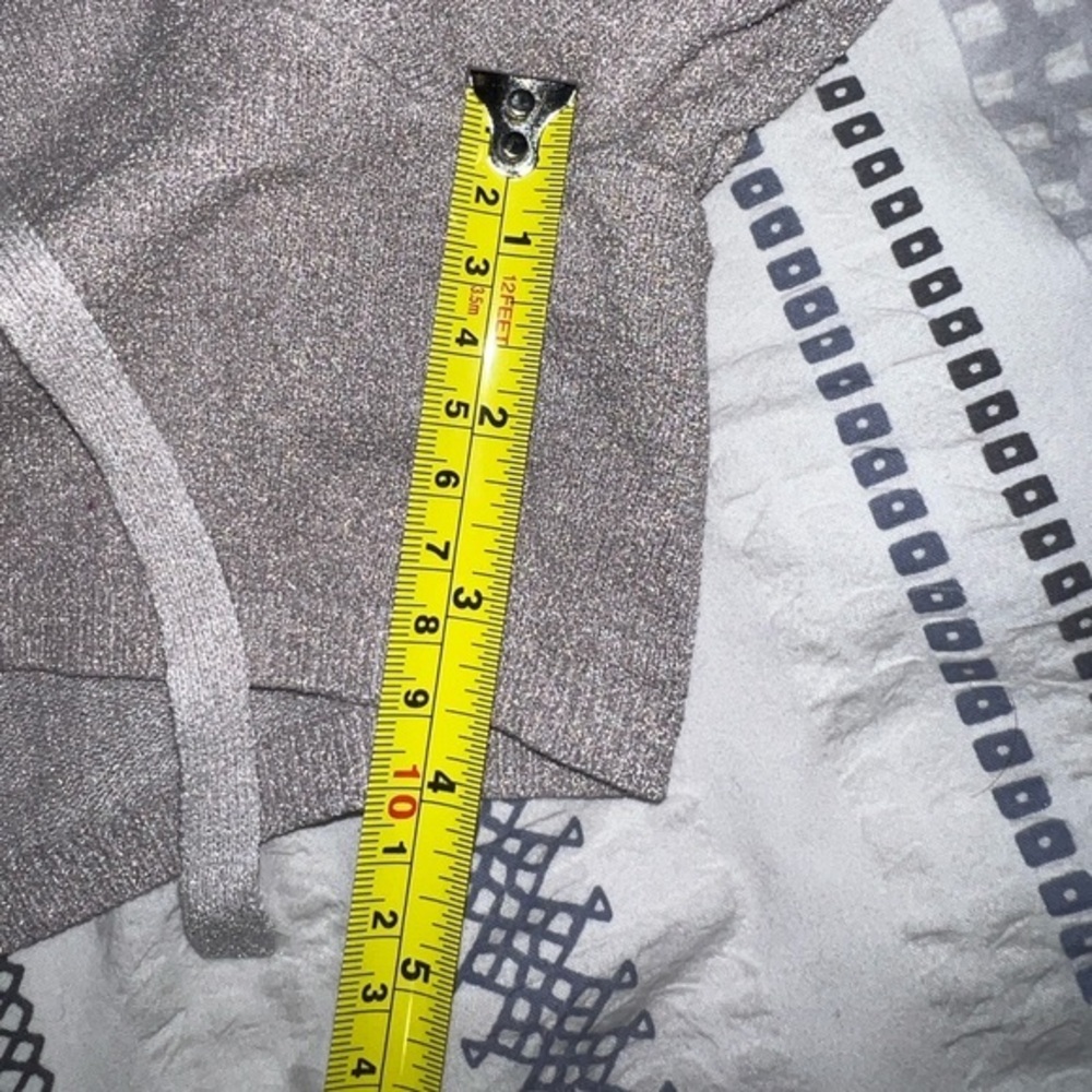 Barefoot Dreams Gray CCUL shorts - Picture 6 of 6